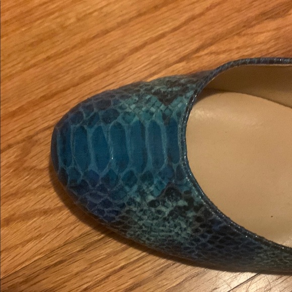 Nine West Teal Snakeskin Flats - Picture 5 of 5